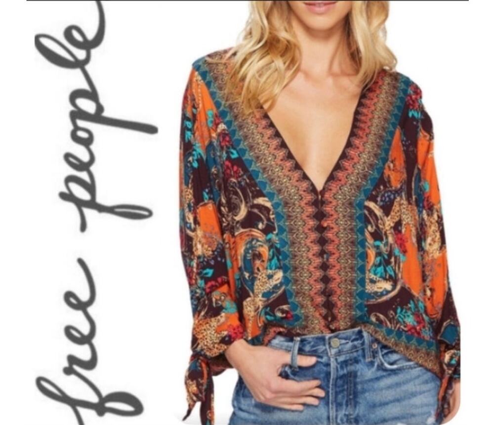 Free People Catch Me If You Can XS Top Deep V Paisley Boho Bat Wing Sleeve
